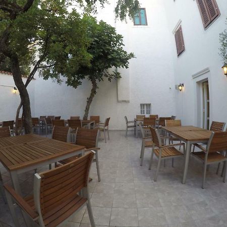 Guest House Neho Cres Esterno foto