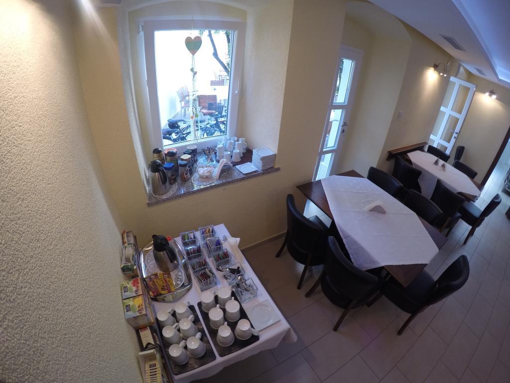 Guest House Neho Cres Esterno foto
