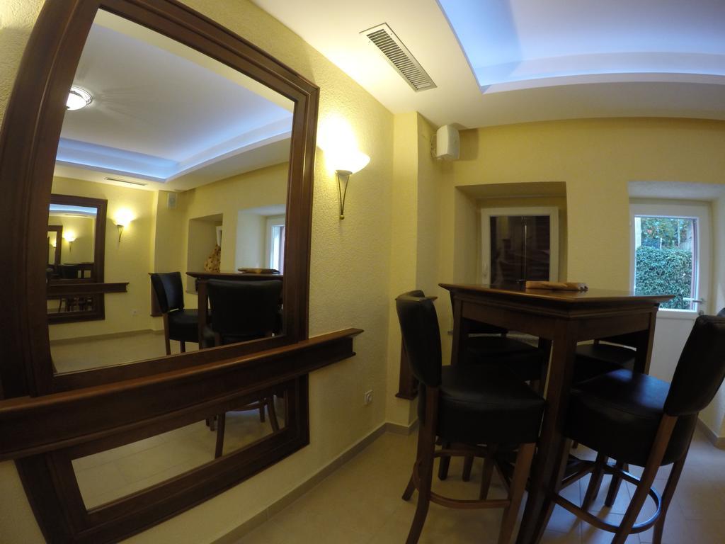 Guest House Neho Cres Esterno foto