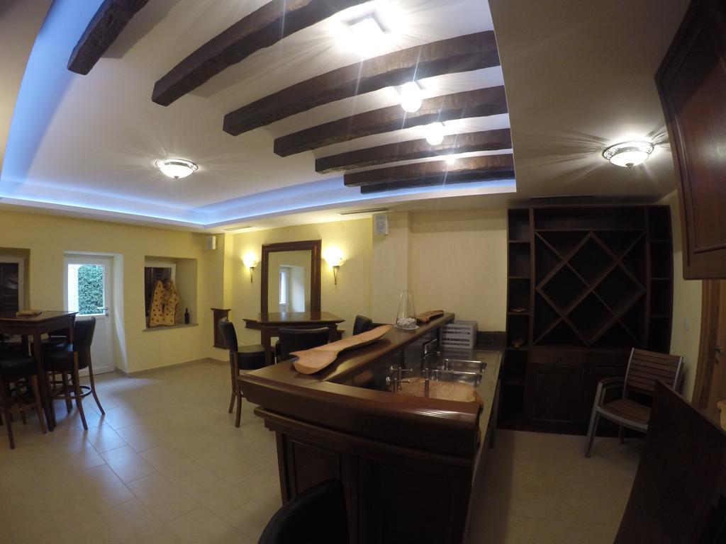Guest House Neho Cres Esterno foto