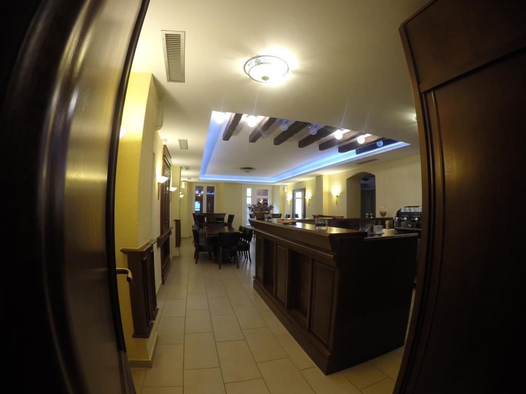 Guest House Neho Cres Esterno foto