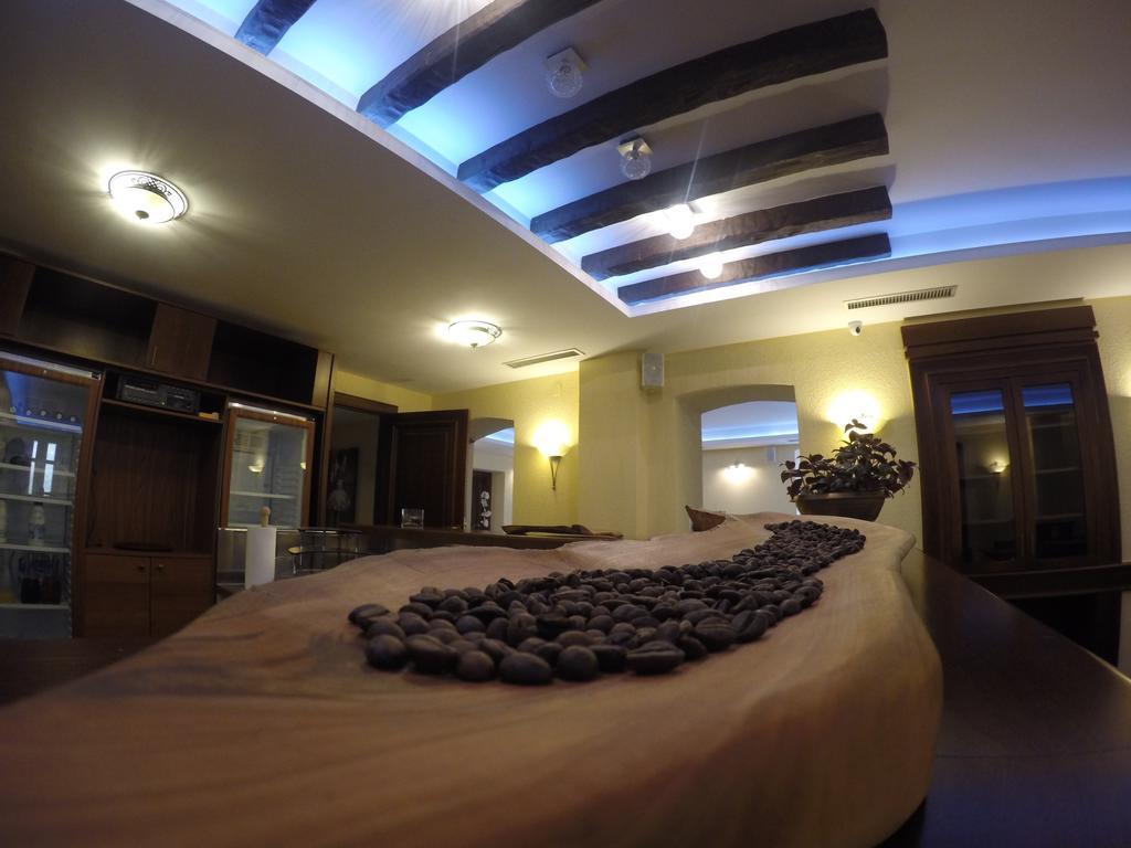 Guest House Neho Cres Esterno foto