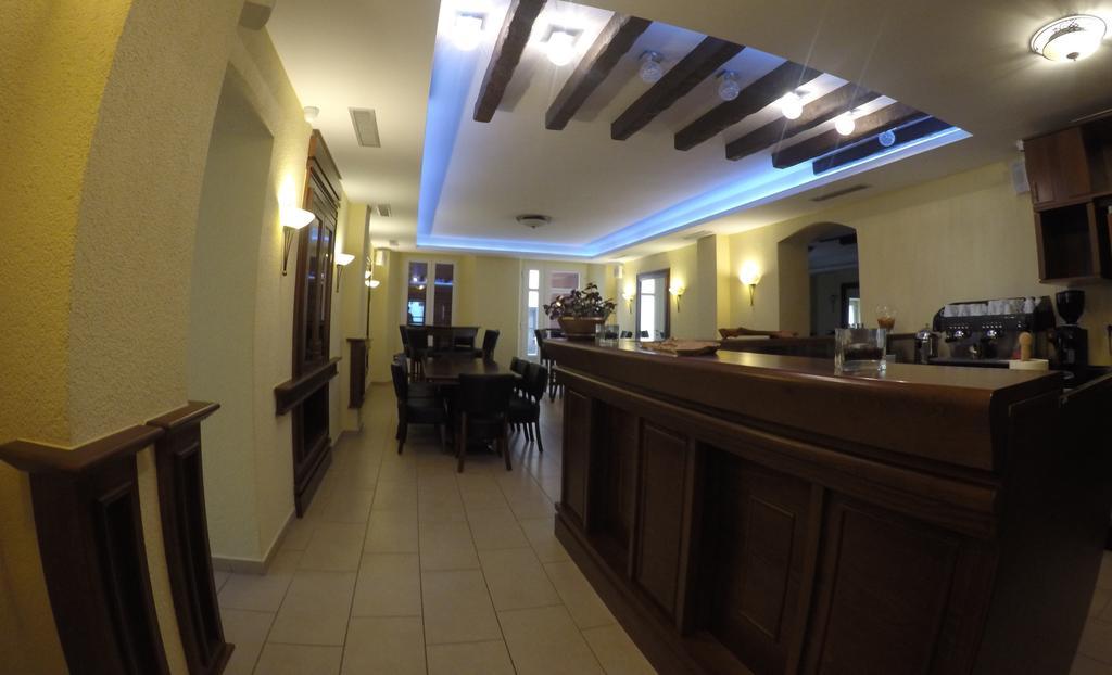 Guest House Neho Cres Esterno foto